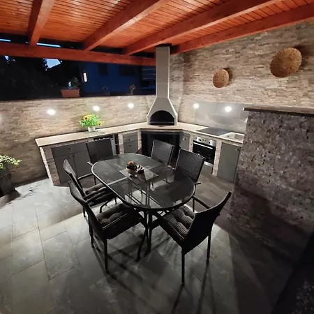 Apartma Sebastjan Near Terme Paradiso Dobova