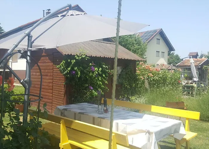 아파트 Apartma Sebastjan Near Terme Paradiso *